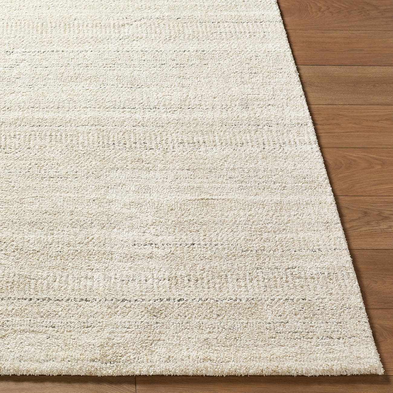 Sezja White Luxe Area Rug - Ornate Home