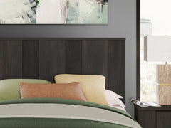 Shaehartin Dark Brown Queen Panel Bed - Ornate Home