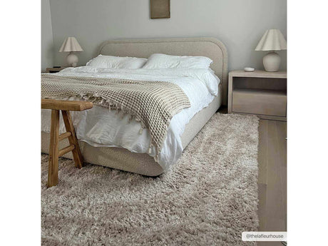 Siari Solid Oatmeal Shag Rug - Ornate Home