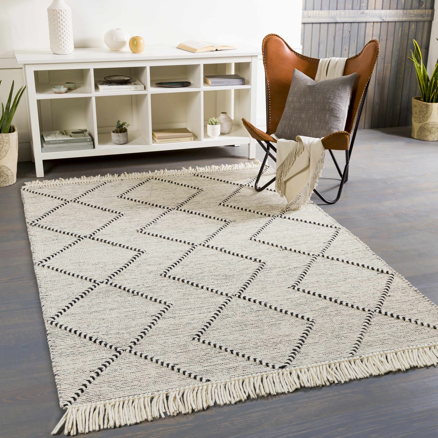 Siguinon Area Rug - Clearance - Ornate Home