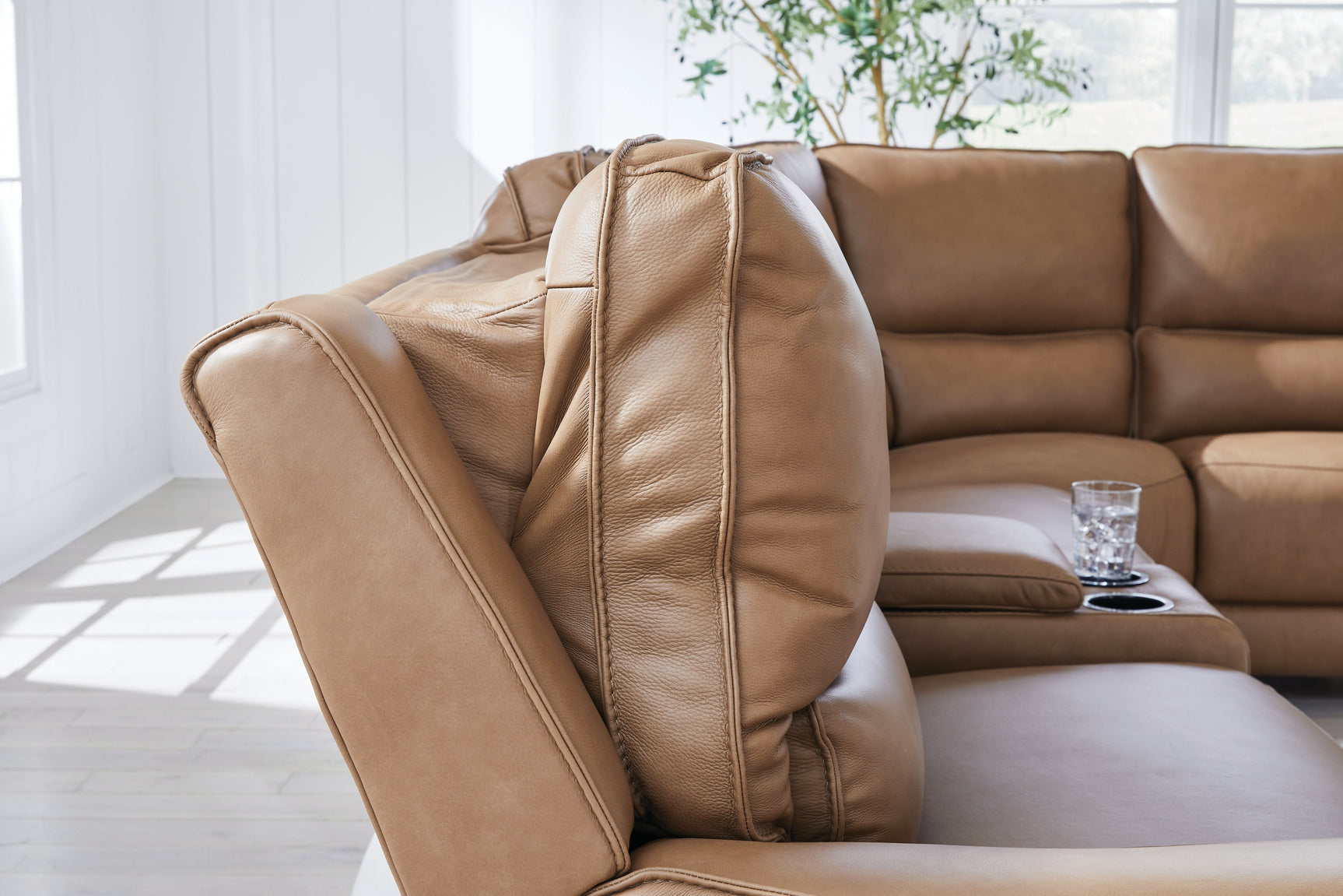 Silverbrooke Caramel 6-Piece Reclining Sectional with Storage Console - Ornate Home