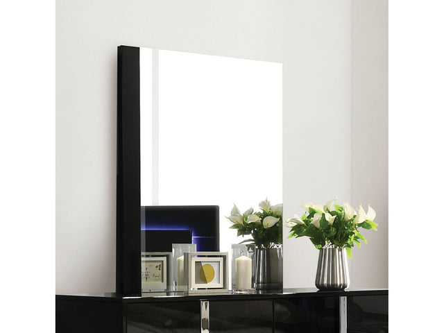 Sinistra Black Mirror - Ornate Home