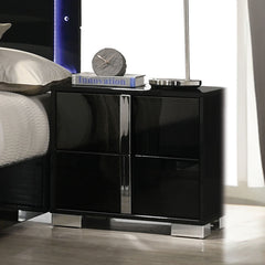 Sinistra Black Queen 5 Piece Bedroom Set w/Chest - Ornate Home