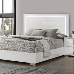 Sinistra White Queen 5 Piece Bedroom Set w/Chest - Ornate Home