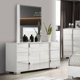 Sinistra White Queen 5 Piece Bedroom Set w/Chest - Ornate Home