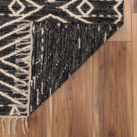 Skedee Black/Cream Diamond Area Rug - Ornate Home