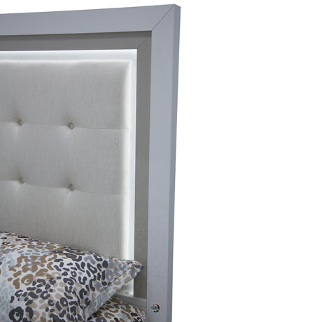 Sky Tower Cloud White/Ice Queen Bed - Ornate Home