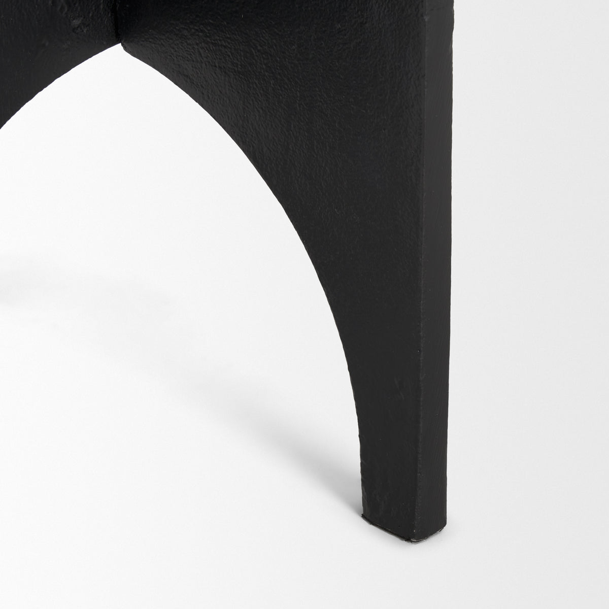 Sobi Matte Black Textured Round Metal Accent Table - Ornate Home
