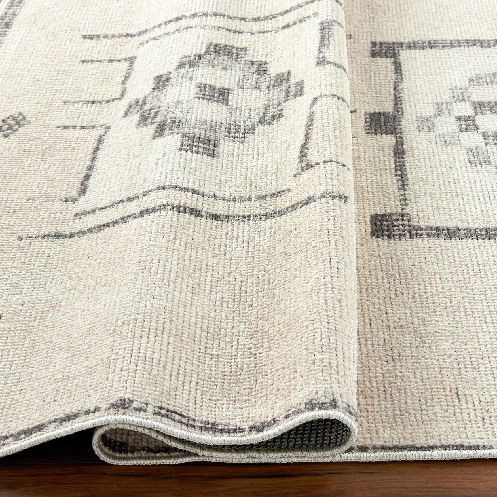 Solana Machine Woven Becki Owens x LIVABLISS BOOC-2302 Area Rug - Ornate Home