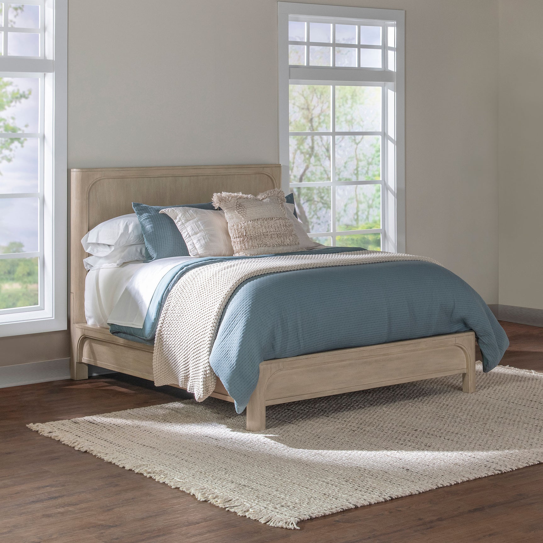 Solano Weathered Mango 55-inch California King Panel Bed - Ornate Home