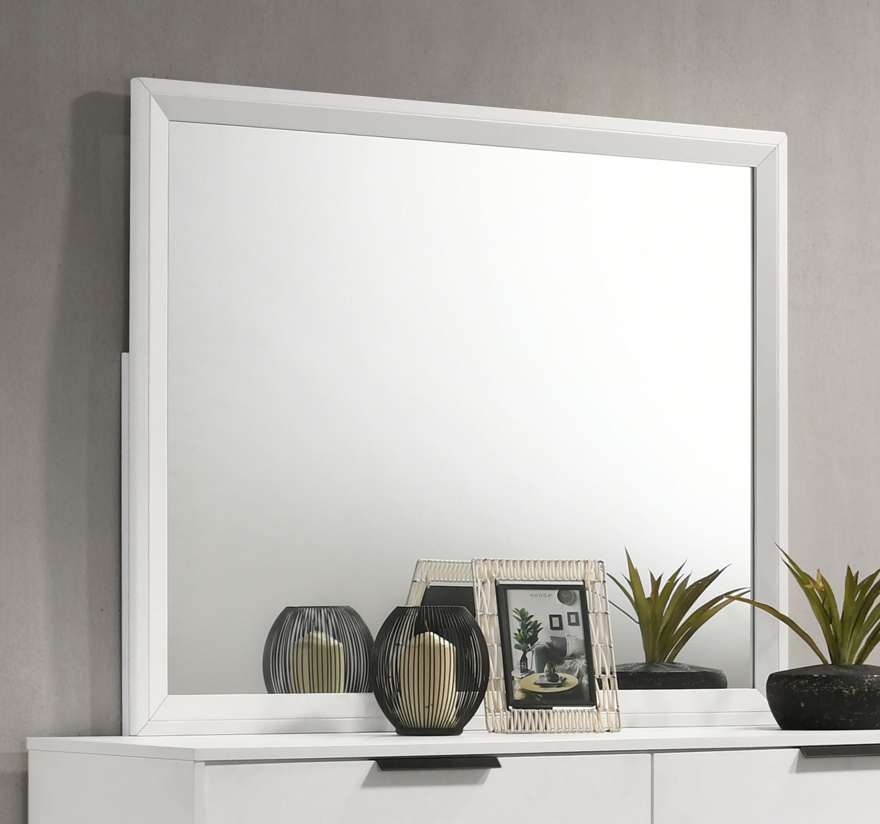 Sonora White Dresser Mirror - Ornate Home