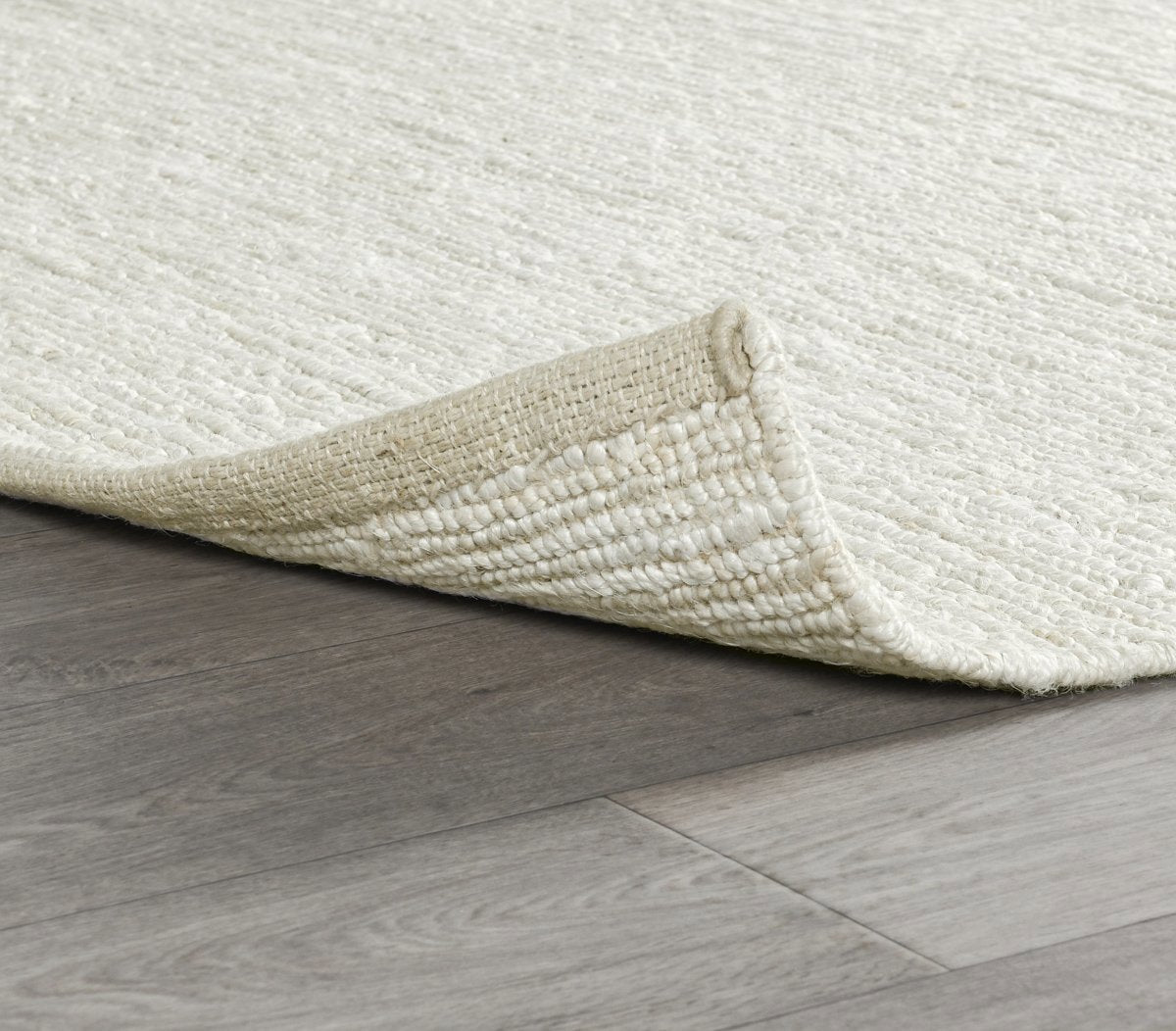 Soumak Jute Ivory Rug - Ornate Home