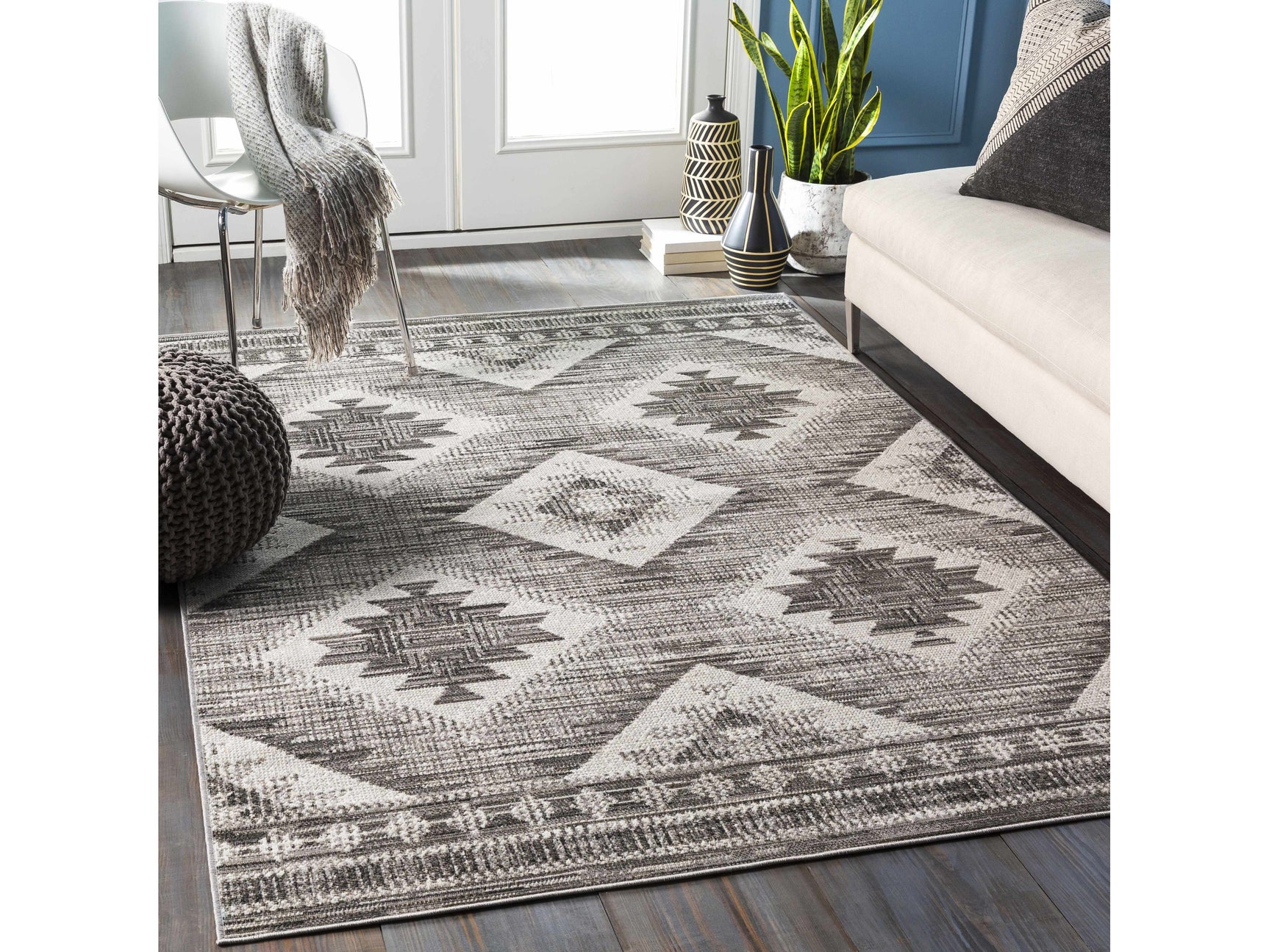 Spade Area Rug - Ornate Home