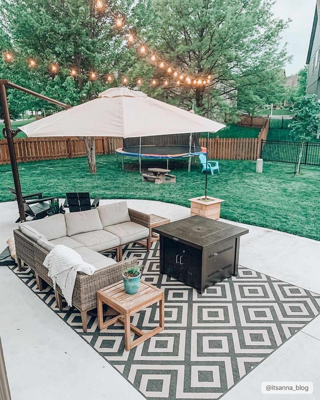 Spilsby Geometric Outdoor Rug - Clearance - Ornate Home