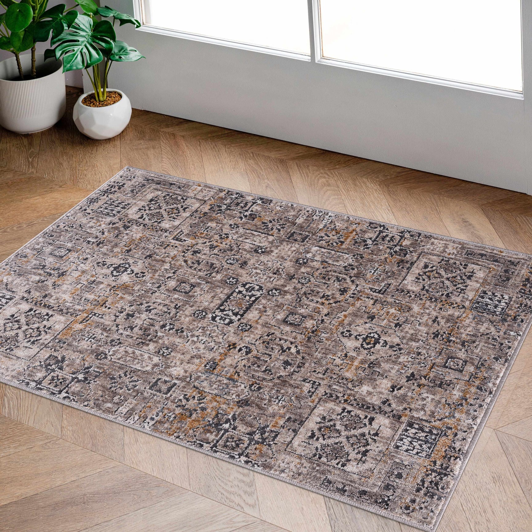 Stacyville Luxe Fringe Rug - Ornate Home