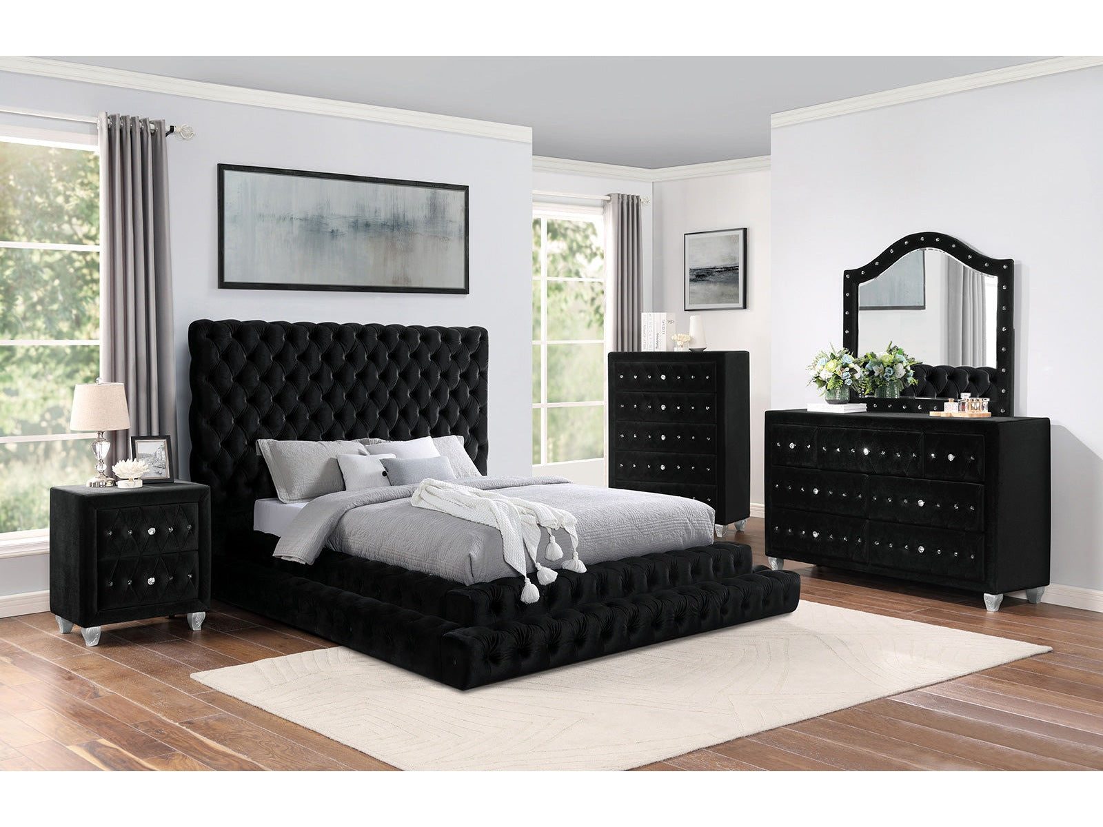 Stefania Black 5 Pc. Queen Bedroom Set w/ Chest - Ornate Home