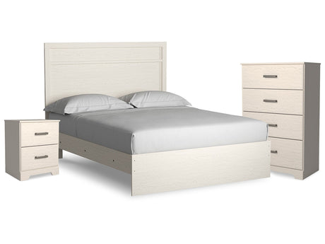 Stelsie White Queen Panel Bedroom Set with Chest and Nightstand - Ornate Home