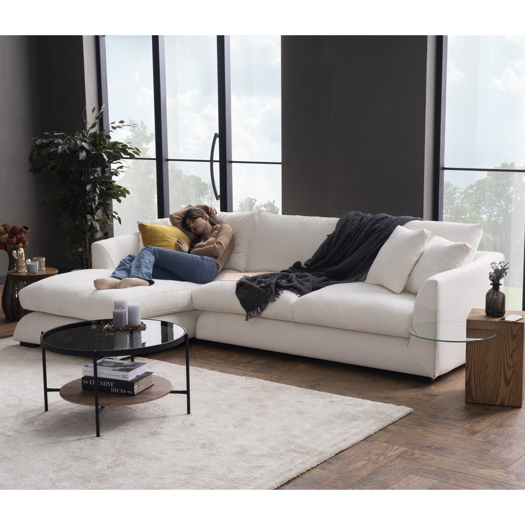 Sydney White 2pc LAF Chaise Sectional (110") - Ornate Home