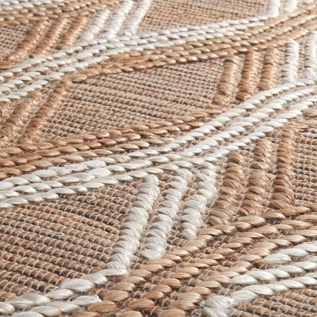 Sylmar Natural/Ivory 2'x3' Rug