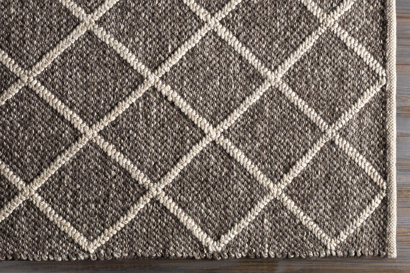 Syosset 2x3 Brown Trellis Wool&Viscose Rug - Clearance - Ornate Home