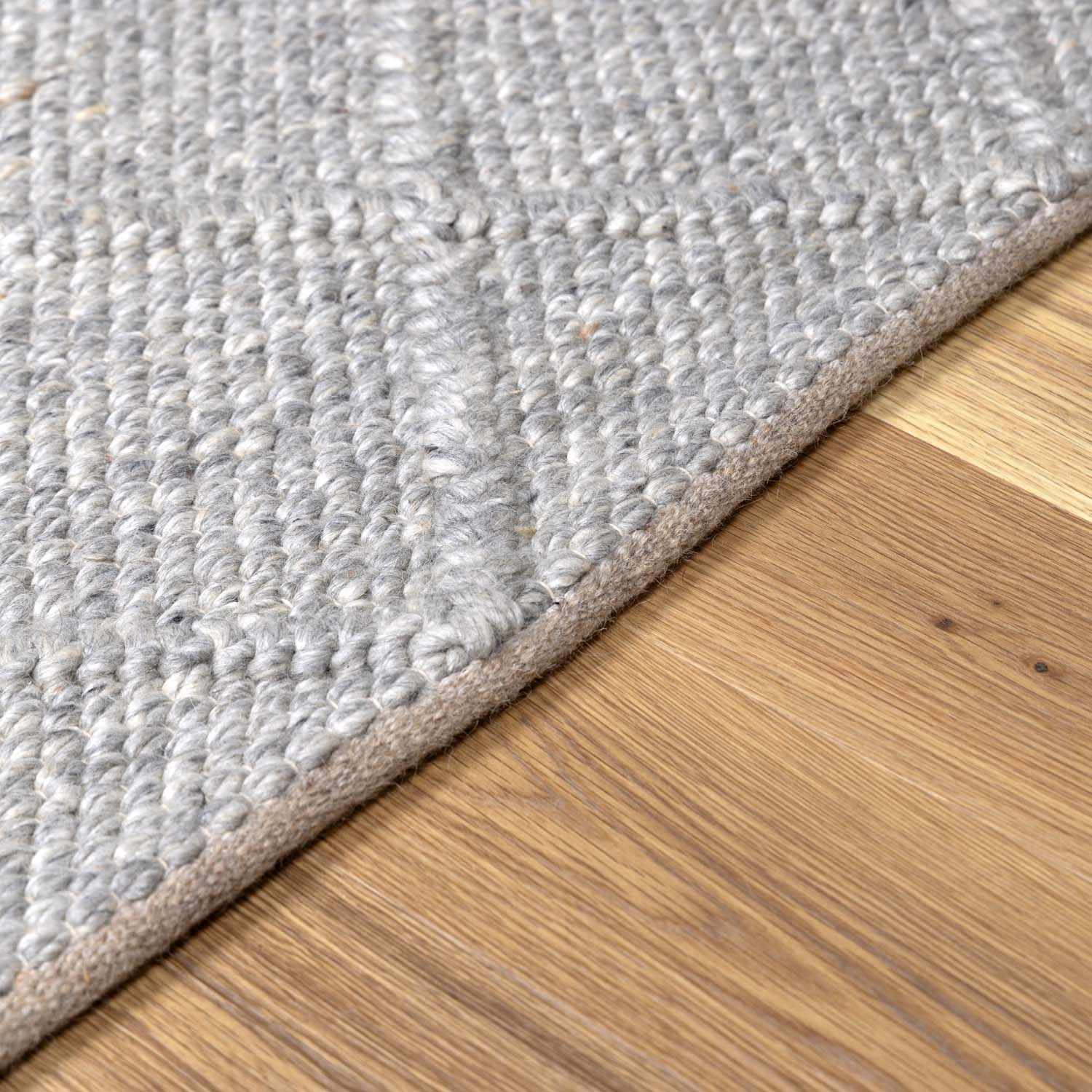 Syosset Area Rug - Clearance - Ornate Home