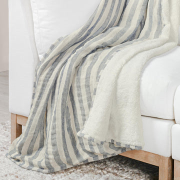 TC Cyprus Ivory/Blue 50x70 Throw - Ornate Home