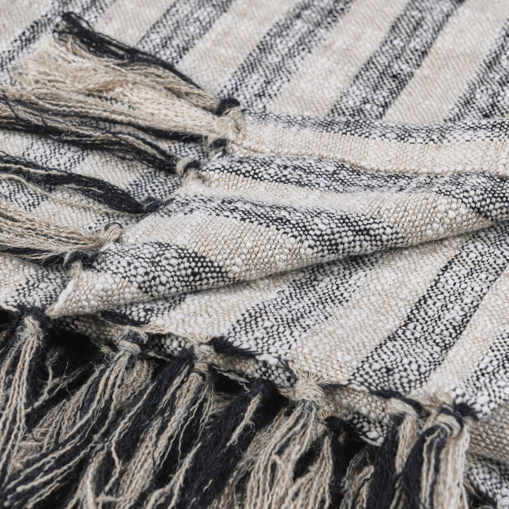 TC Linna Natural/Black Throw 50x70 Throw - Ornate Home