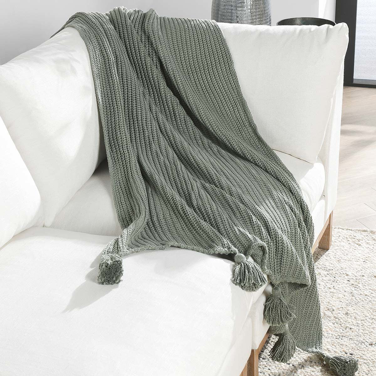TC Veda Sage 50x70 Throw - Ornate Home