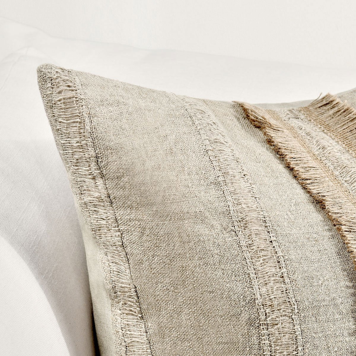 TL Valley Natural 22x22 Throw Pillow (Set of 2) - Ornate Home