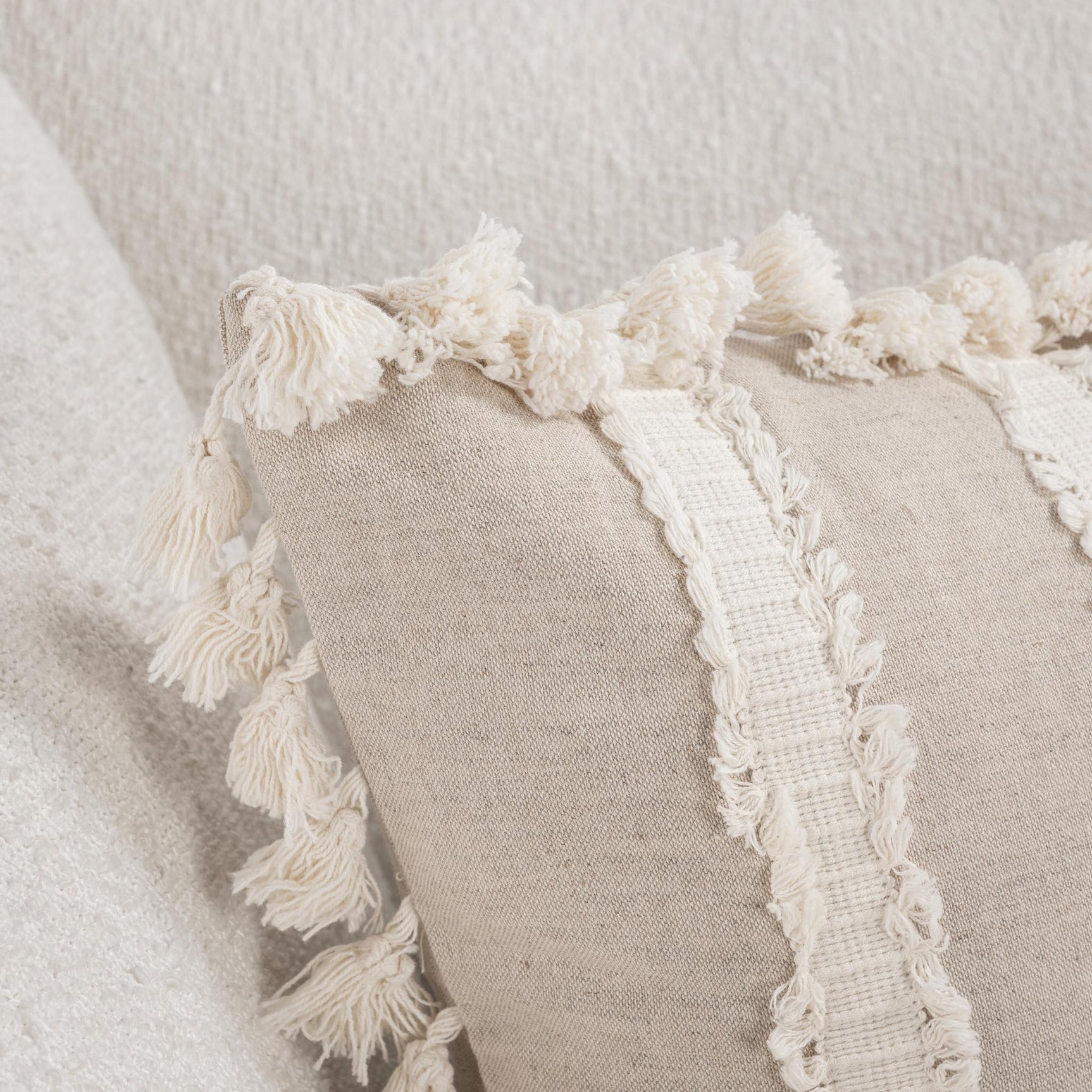 TQ Edisto Natural/Ivory Multiple Sizes Throw Pillow (Set of 2) - Ornate Home