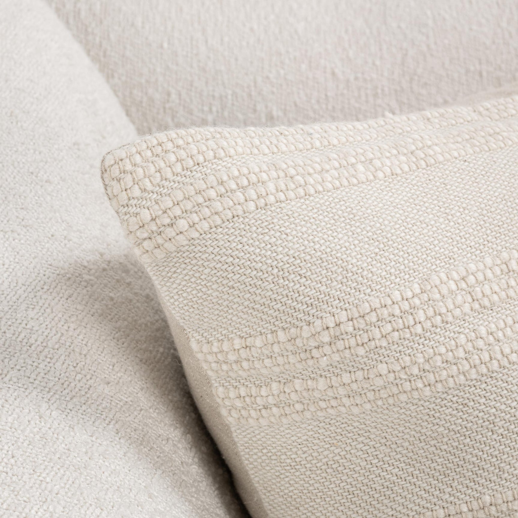 TQ York Natural/Ivory Multiple Sizes Throw Pillow (Set of 2) - Ornate Home