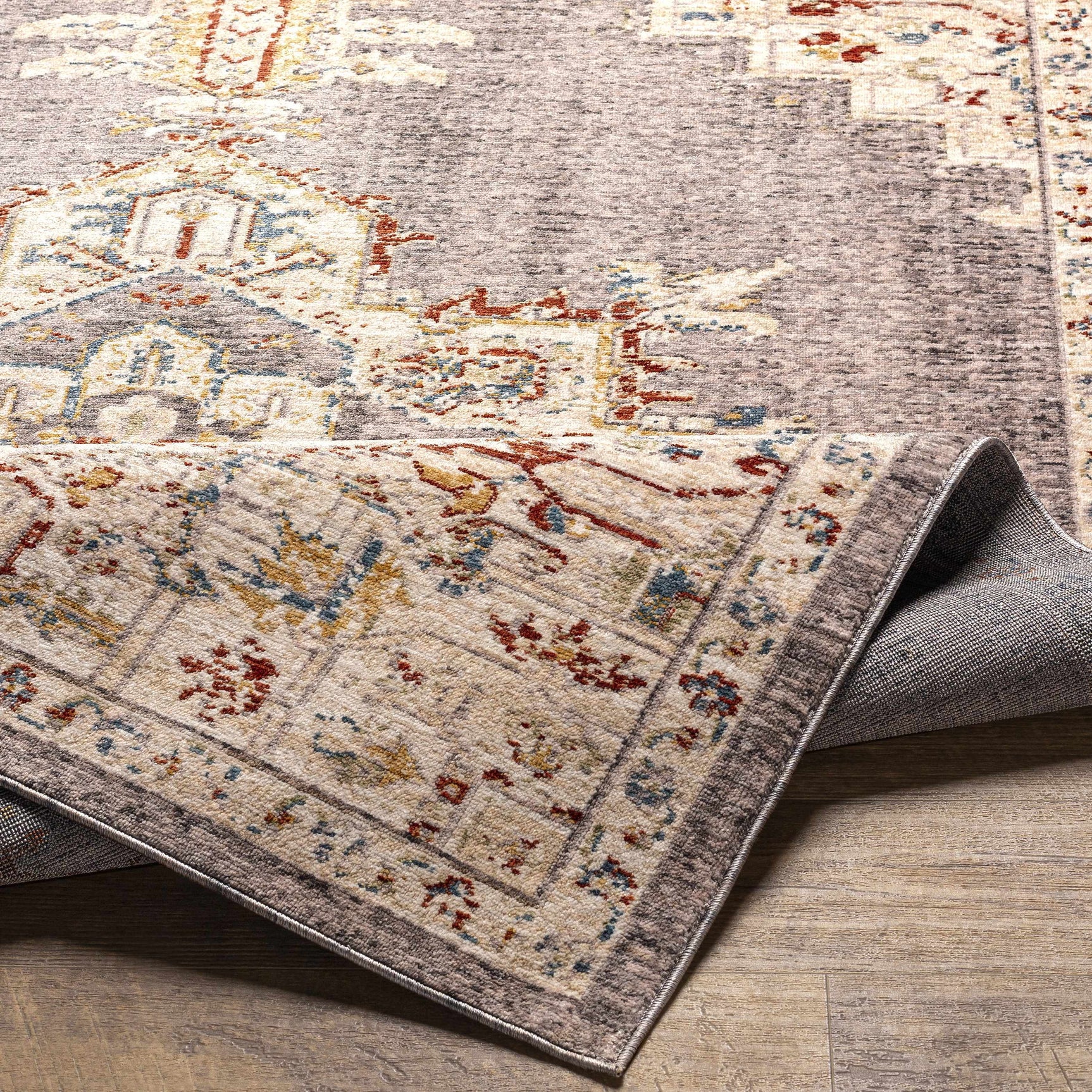 Taia Traditional Style Rug - Clearance - Ornate Home