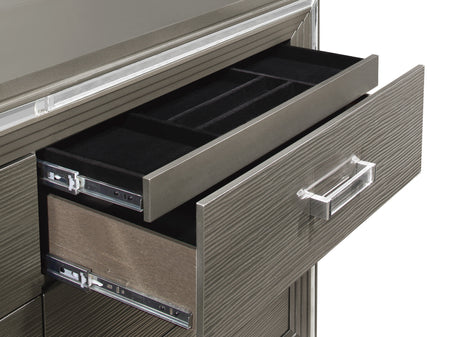 Tamsin Silver-Gray Metallic 4-piece Queen Bedroom Set - Ornate Home