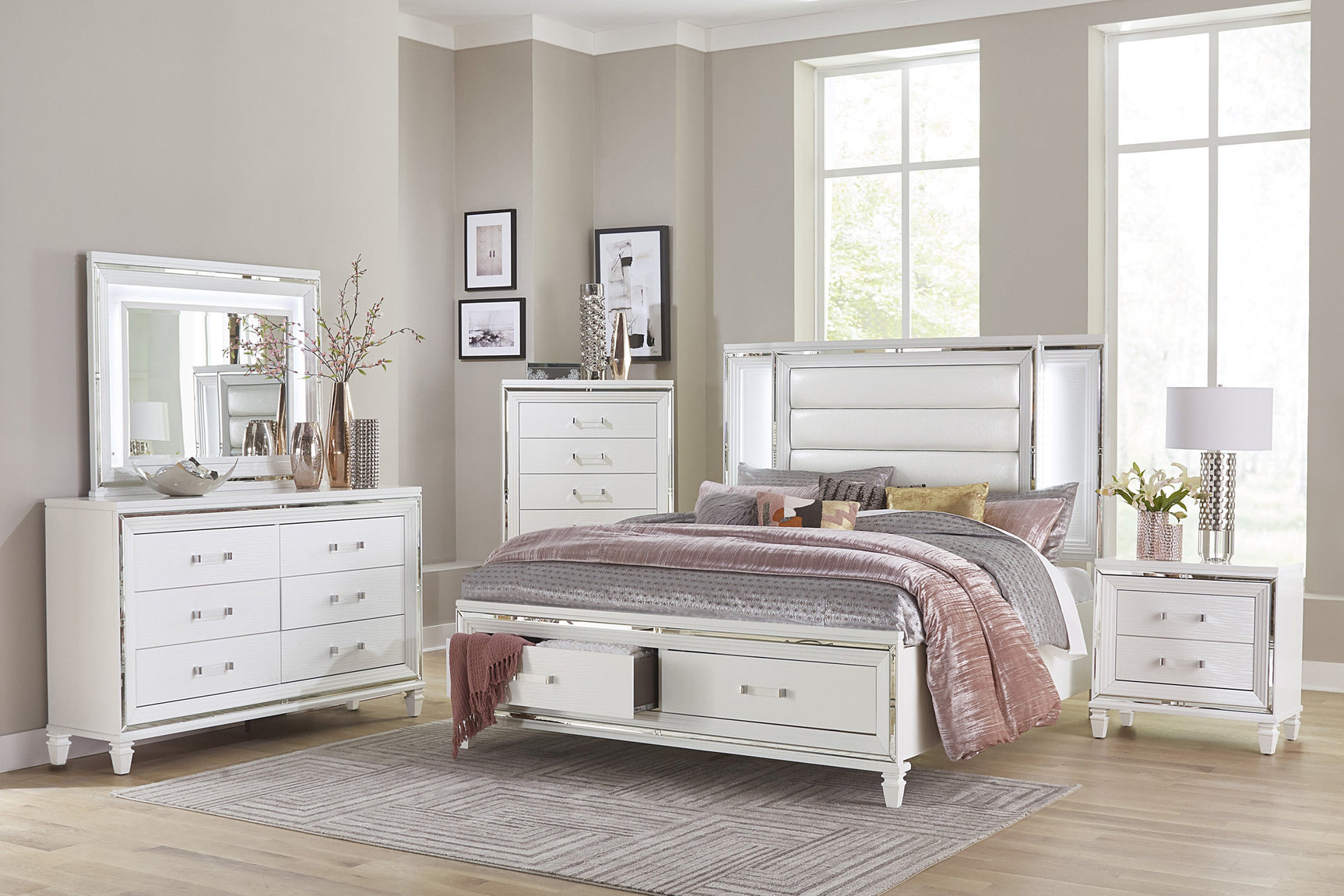 Tamsin White Queen Platform Bed&Footboard Storage - Ornate Home