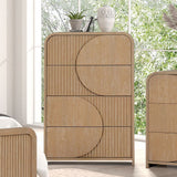 Tangentry Natural Queen 5 Piece Bedroom Set w/Chest - Ornate Home