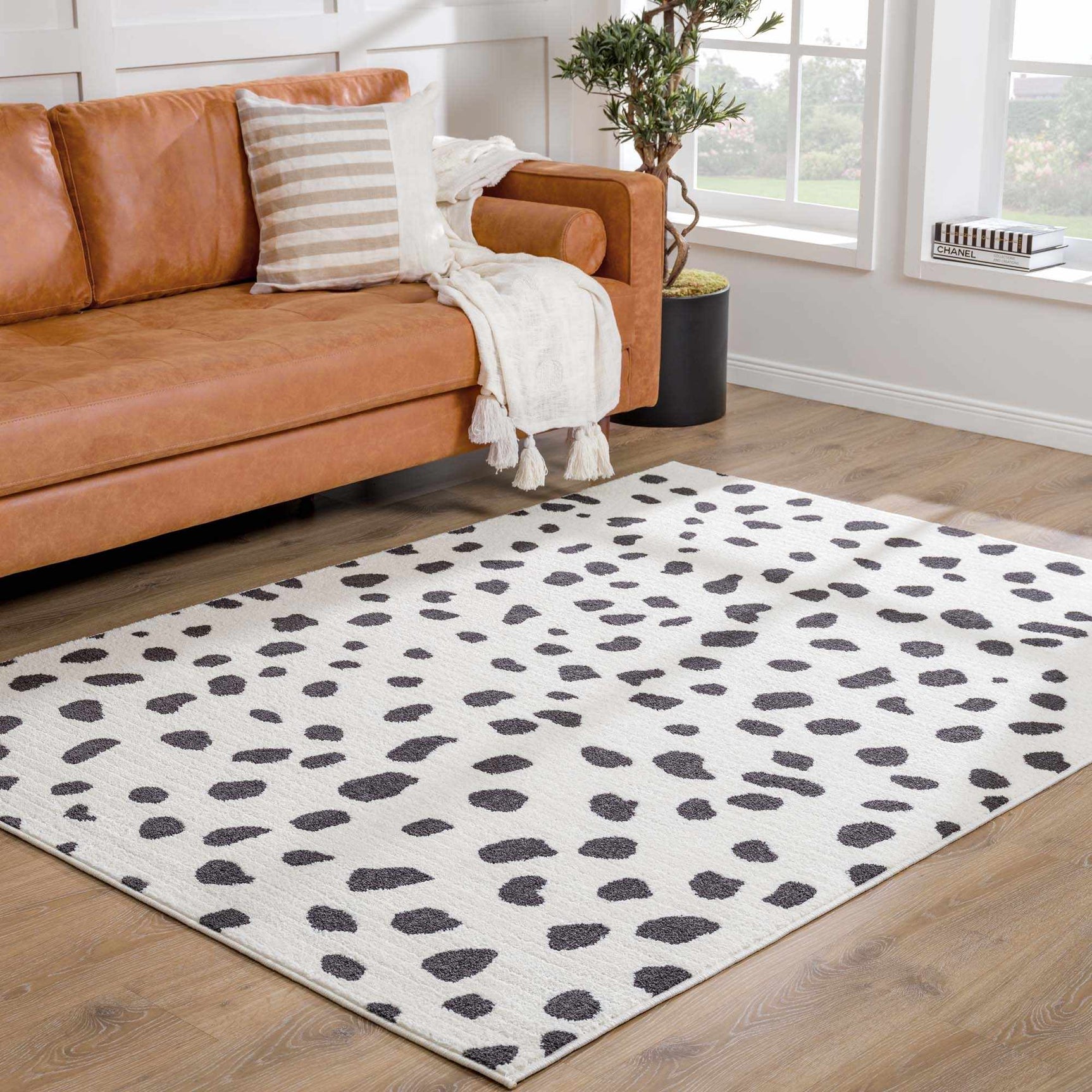 Tariffville Dalmatian Rug - Ornate Home