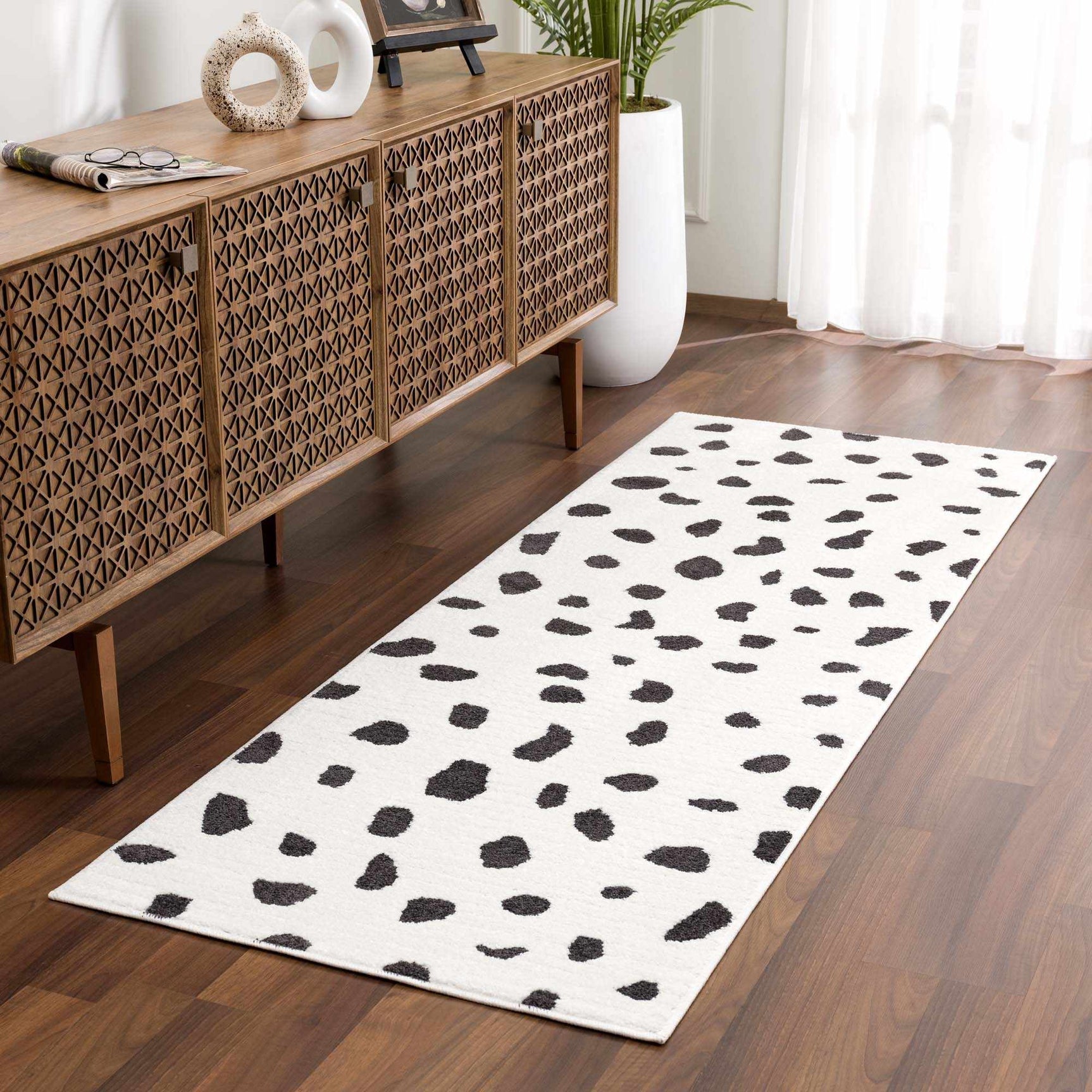 Tariffville Dalmatian Rug - Ornate Home
