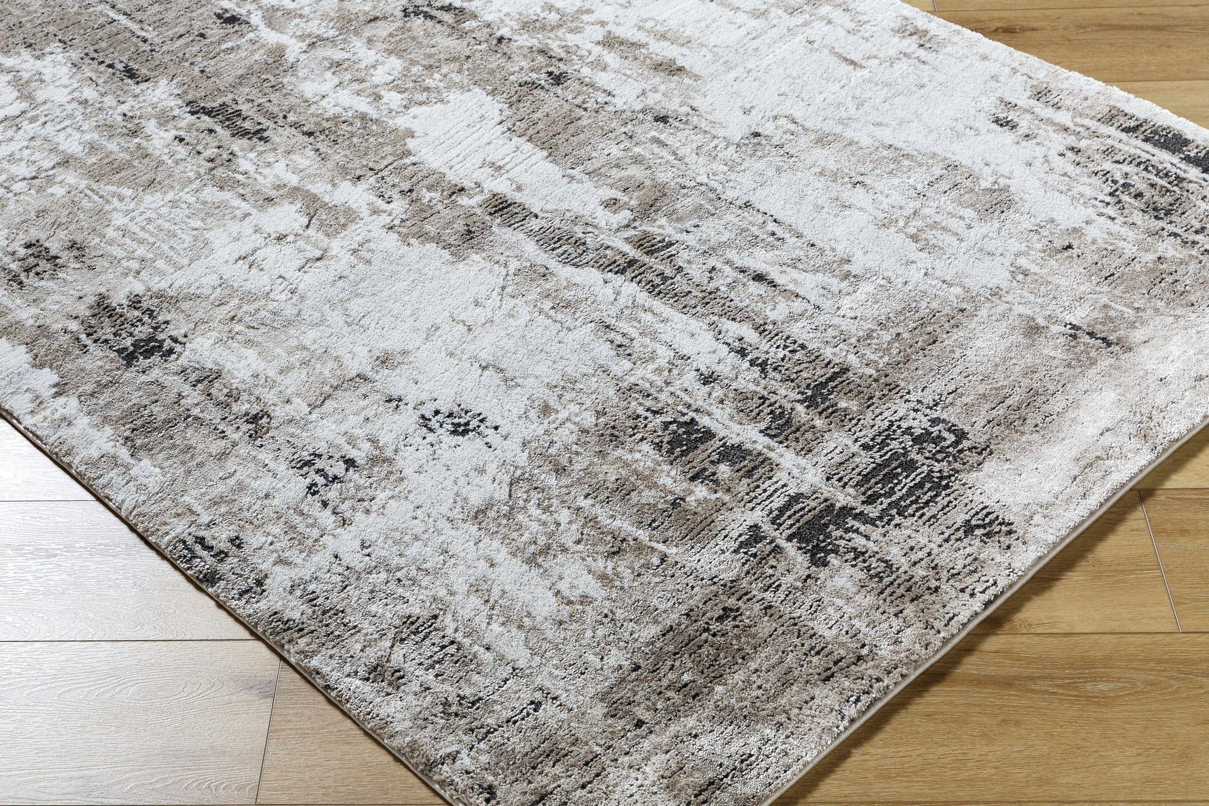 Taszi Luxe Thick Area Rug - Ornate Home