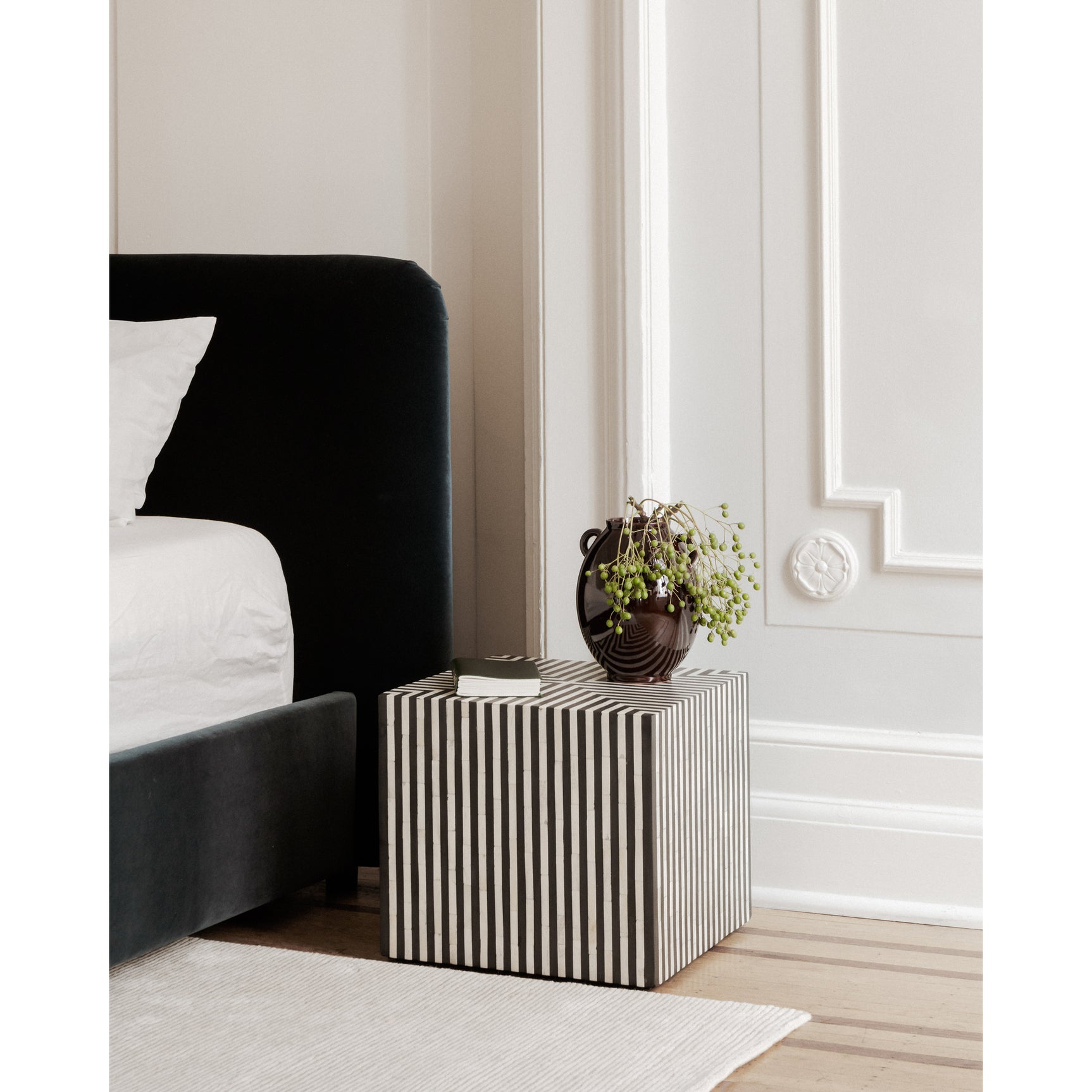 Terning Black/White Side Table - Ornate Home