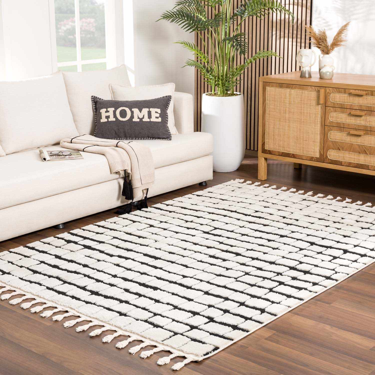 Teshi Checkered Area Rug - Clearance - Ornate Home