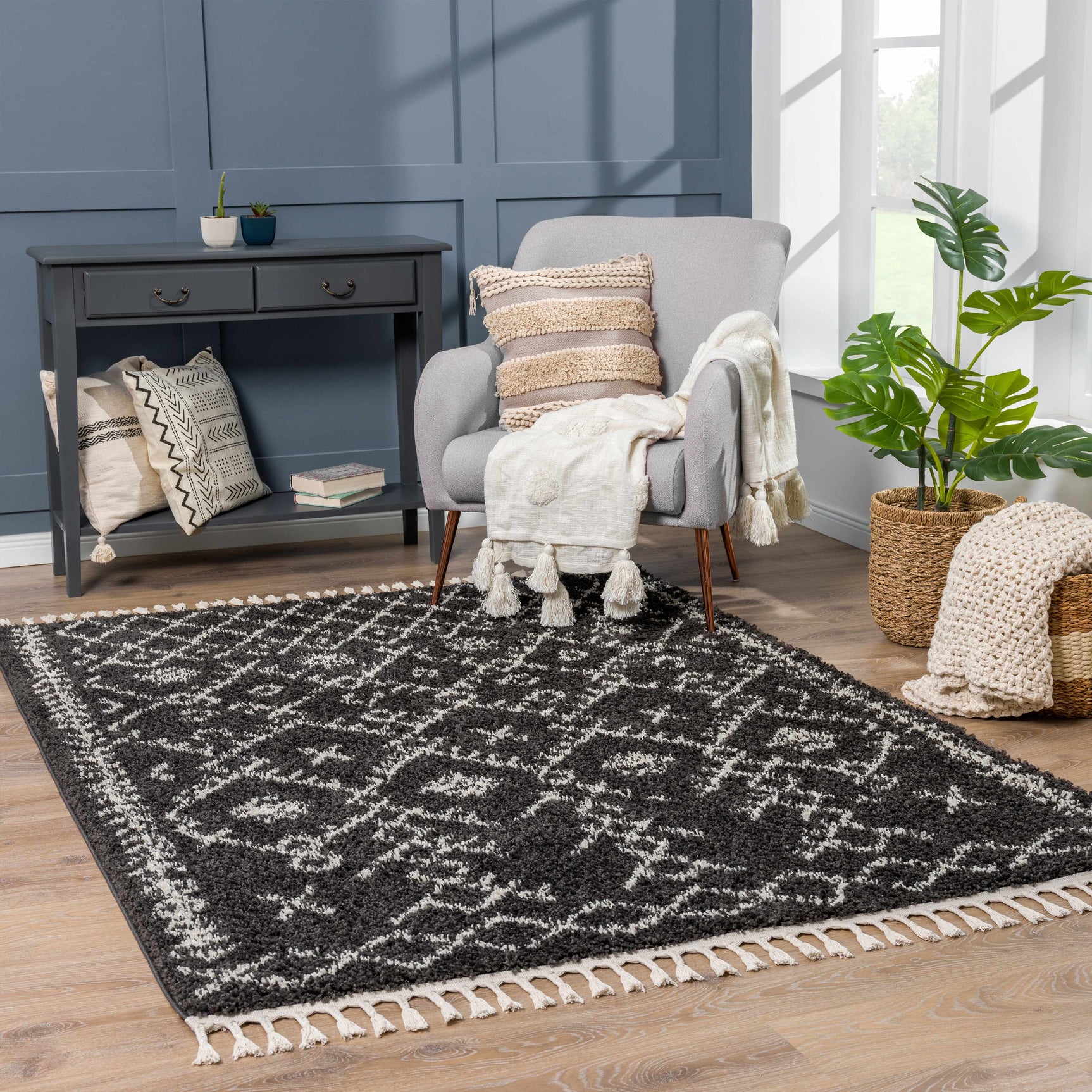 Thetford Black Berber Shag Rug - Clearance - Ornate Home
