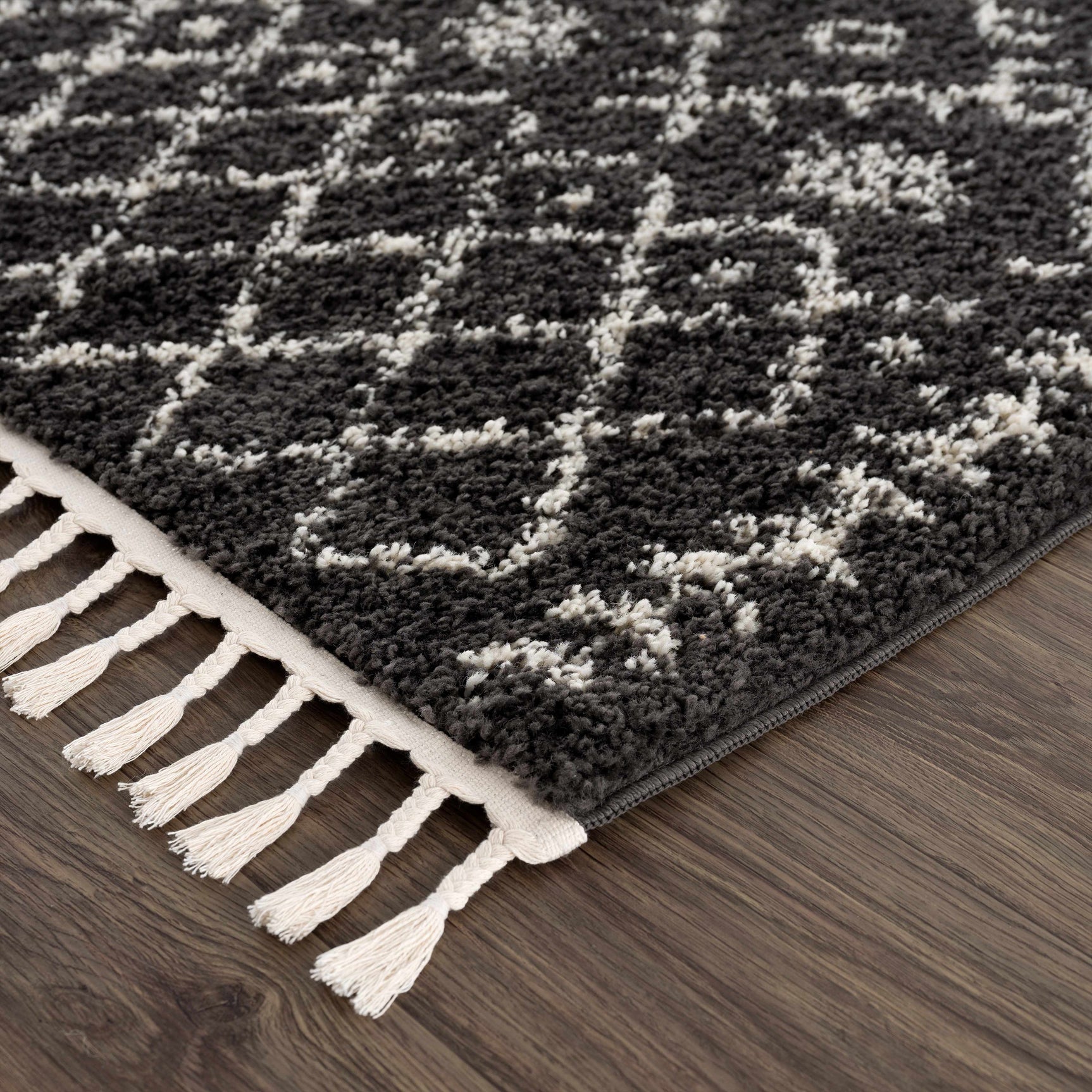 Thetford Black Berber Shag Rug - Clearance - Ornate Home