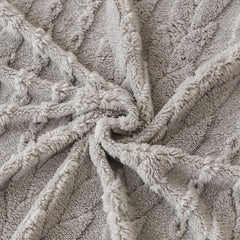 Thick Cozy 3D Cable Sofa Throw Cover, Plush Jacquard Warm Fleece Throw Blanket - Ornate Home