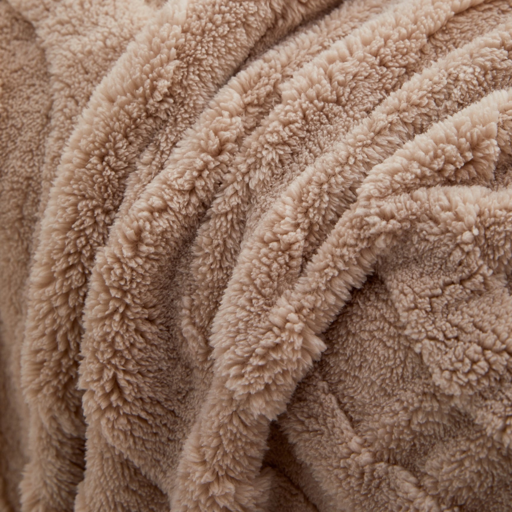 Thick Plush Jacquard Velvet Throw Blanket on Sofa, Sofa Slipcovers and Sectional Sofa Covers - Ornate Home