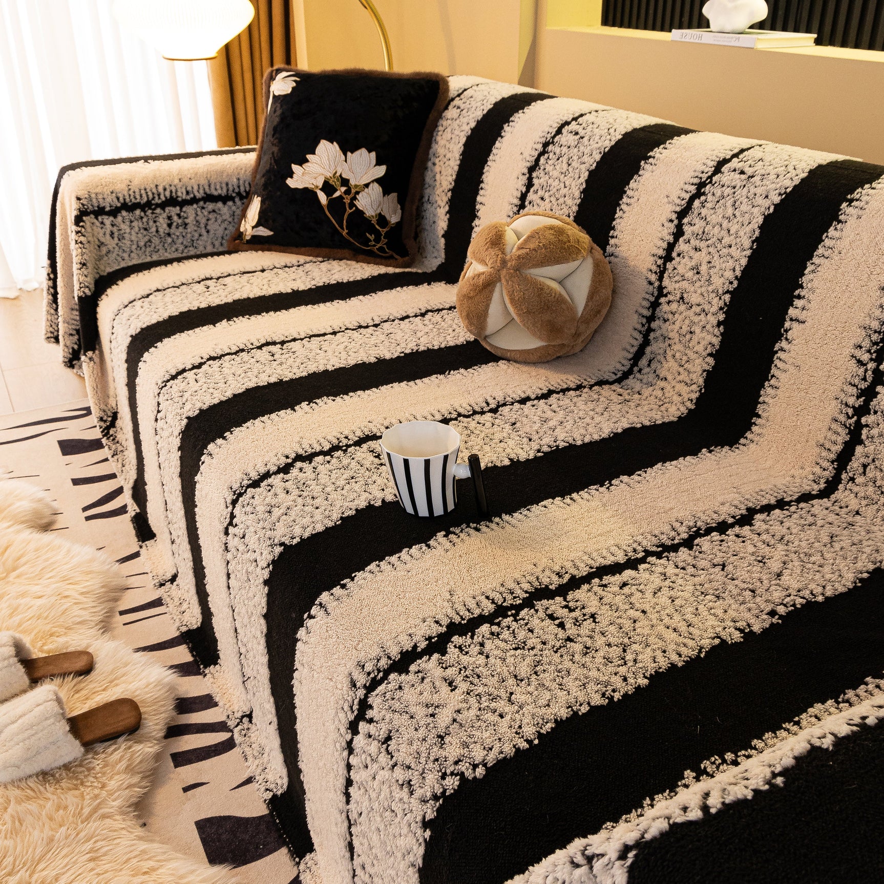 Thickened Coral Fleece Sofa Throw Cover Slipcover Warm Jacquard Cozy Couch Cover Blankets - Ornate Home