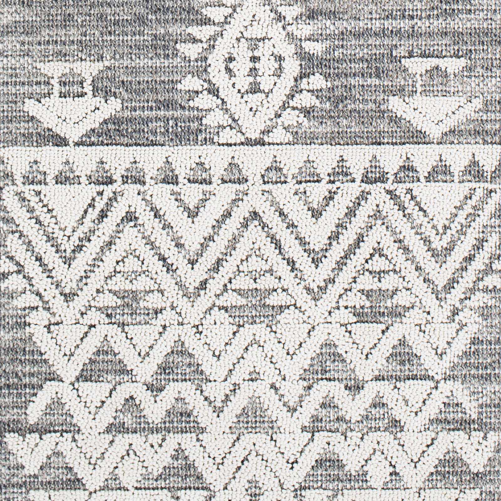 Thorntonville Rug - Clearance - Ornate Home