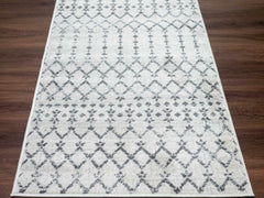 Tigri Aztec 2310 Ivory Rug - Clearance - Ornate Home
