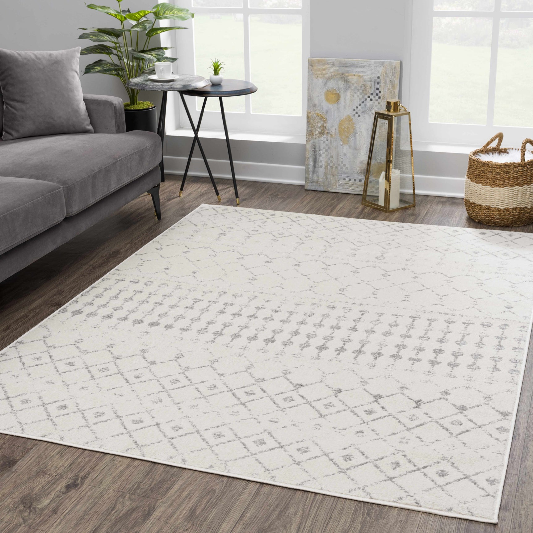 Tigrican Ivory 2331 Area Rug - Clearance - Ornate Home
