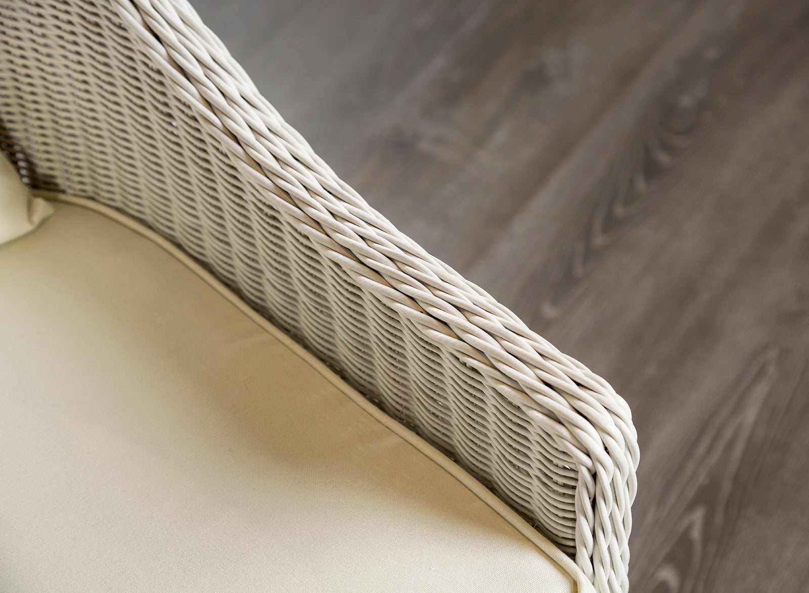 Tomohon White Swivel Outdoor Chair - Ornate Home