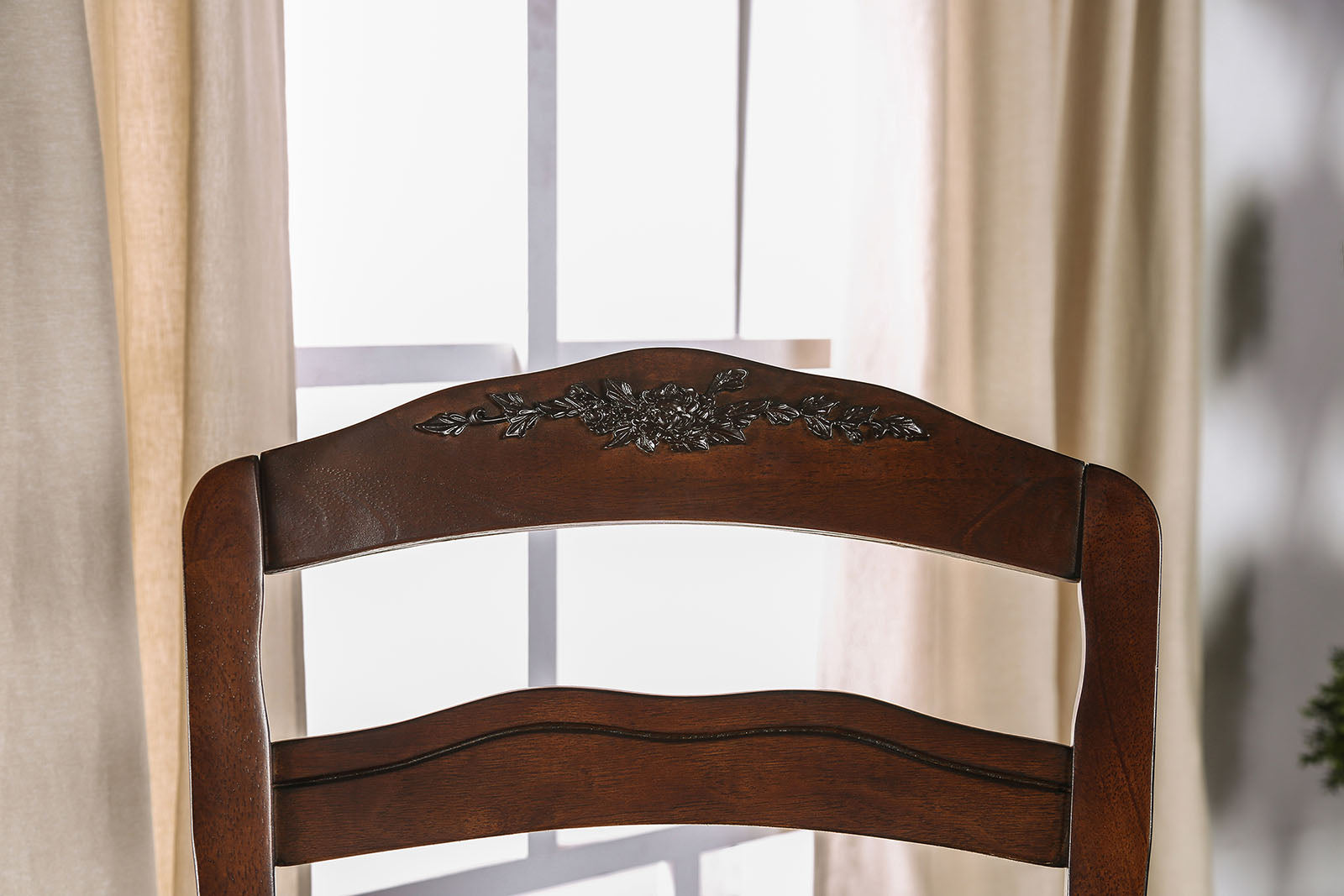 Townsville Dark Walnut 7 Pc. Dining Room Set - Ornate Home